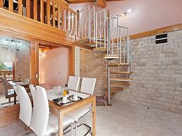 Joyful Apartment in Polača with Swimming Pool