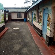 Mamba Nne Lodge - Adults Only