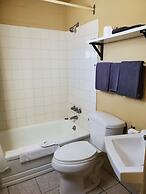 Bio Vista Motel