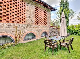 A Vineyard Apartment Retreat