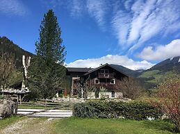 Apartment in Neukirchen am Grossvenediger