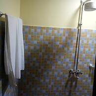 Links Guest House