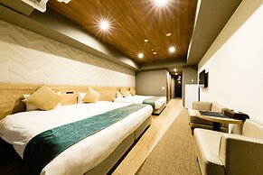 TAKUTO HOTEL Shinsaibashi