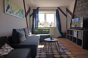 Spacious Family Haven in Kropelin
