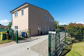 Spacious Family Haven in Kropelin