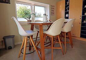 Spacious Family Haven in Kropelin