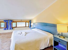 Elegant Villa With Spa in Sorano
