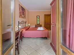 Spa Apartment With Garden