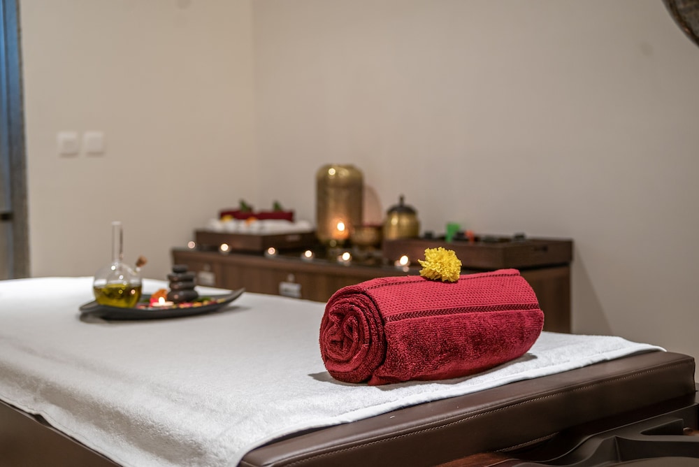 Hawthorn Suites by Wyndham Dwarka