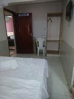 Elsam Mariot guest House