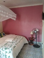 Elsam Mariot guest House