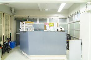 ARK Hostel City Center Manila
