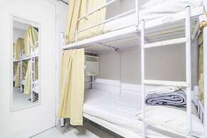 ARK Hostel City Center Manila