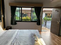 Thalang Resort