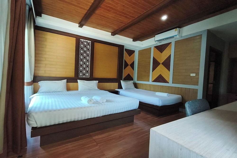 Thalang Resort