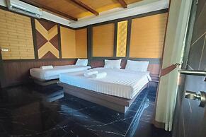Thalang Resort