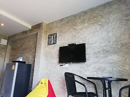 Laemsai Resort