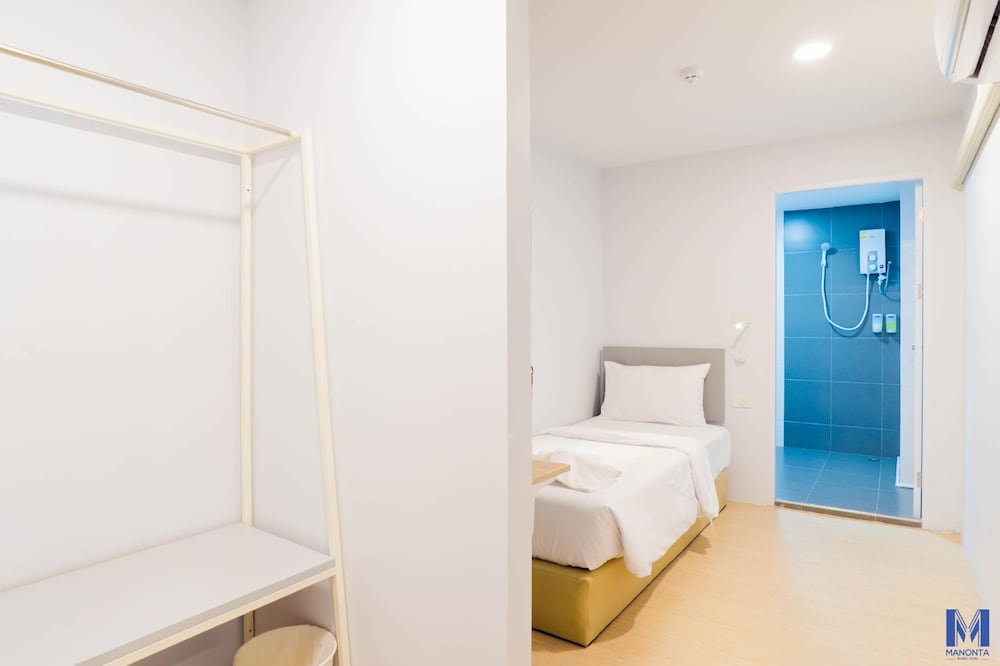 Manonta Budget Hotel