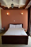 Olerai Hotel