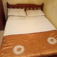 Travellers Guest House - Adults Only