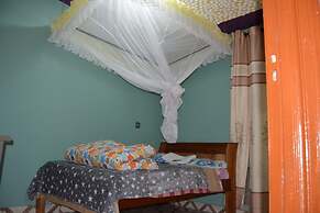 Yokabi’s Comfort Inn