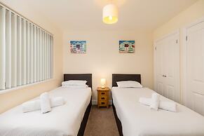Westbeach Holiday Apartments