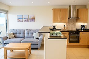 Westbeach Holiday Apartments