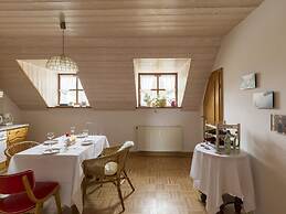 Secluded Apartment in Schönsee near Forest