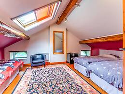 Charming Villa in Harze