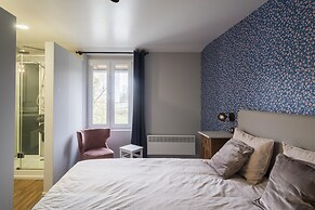 Jane Austen Lake Retreat