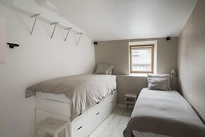 Jane Austen Lake Retreat