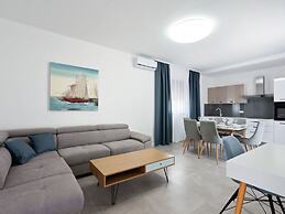 Adriatic Island Stay With Pool
