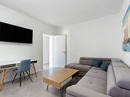 Holiday Home in Vir With Pool & Sauna
