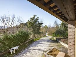 Apartment Near Donatello Sculpture