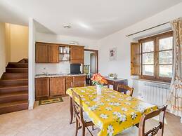 Apartment Near Donatello Sculpture