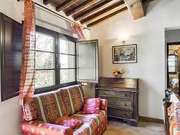 Mansion in Citerna With Pool & Terrace