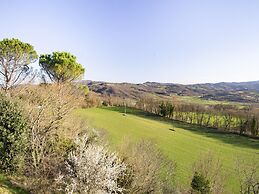 Mansion in Citerna With Pool & Terrace