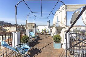 Apartment in Florence With Rooftop Views