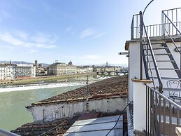 Apartment in Florence With Rooftop Views