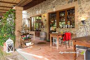 Cottage in Umbria With Pool & Garden