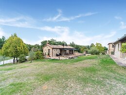 Cottage in Umbria With Pool & Garden