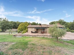 Cottage in Umbria With Pool & Garden