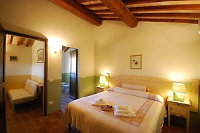Cottage in Umbria With Pool & Garden