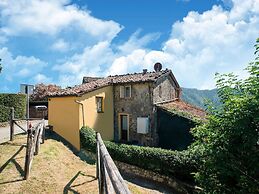 Belvilla by OYO Casa di Laino