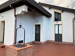 Charming Villa With Pool and Panoramic Surroundings