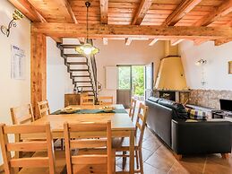 Charming Villa With Pool and Panoramic Surroundings