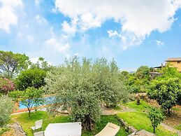 Charming Villa With Pool and Panoramic Surroundings