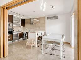 Modern Villa With Pool and Barbecue