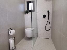 Enticing Mobile Home in Pakoštane With Swimming Pool