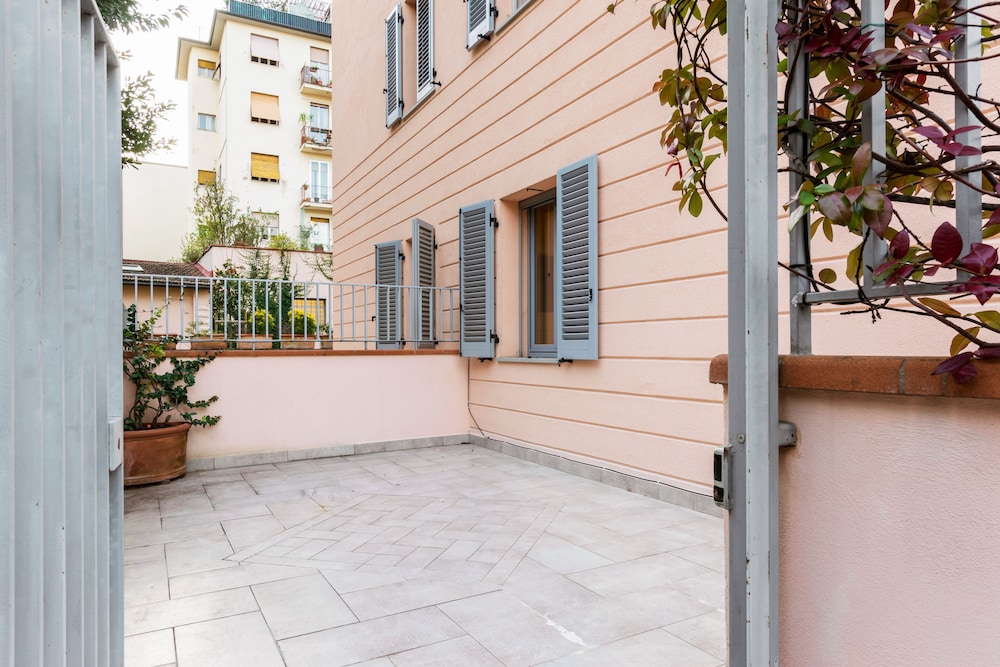 Colorful Boccaccio Apartment